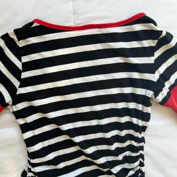 Cute Striped Blouse Size Large - Picture 4 of 7